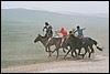 oefenen voor Naadam festival, Mongolië , dinsdag 8 juli 2003