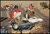 ontbijt kamelentocht nabij El Qasr, Egypte , dinsdag 16 november 2004