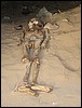 mummie in oude begraafplaats bij El Qasr, Egypte , zaterdag 13 november 2004