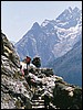 onderweg naar Deboche, Nepal , maandag 3 mei 2004