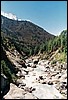 onderweg naar Deboche, Nepal , maandag 3 mei 2004