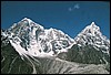 onderweg naar Lobuche, Nepal , donderdag 6 mei 2004