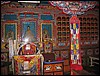 tempel in Bhandar, Nepal , zondag 25 april 2004