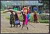 vrouwen naar de markt in Kisoro, Oeganda , donderdag 19 juli 2007